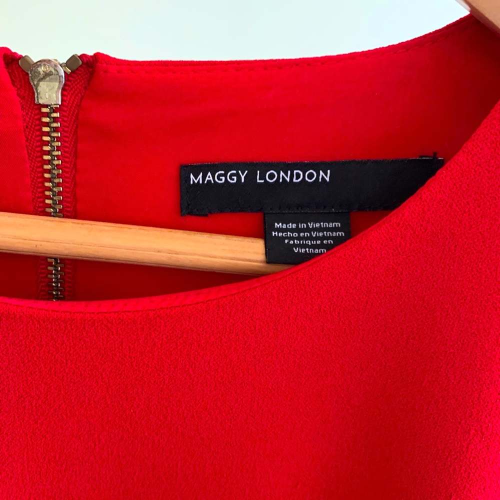 Maggy London, midi dress, flute sleeves, size 4 - Picture 8 of 8